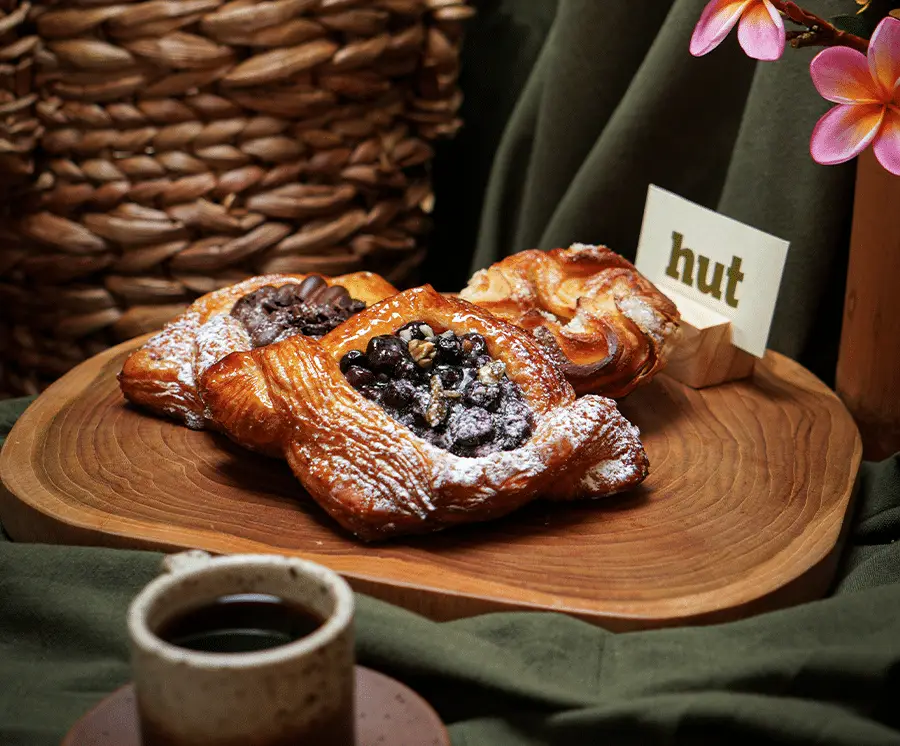 Hut Bakery Blueberry danish